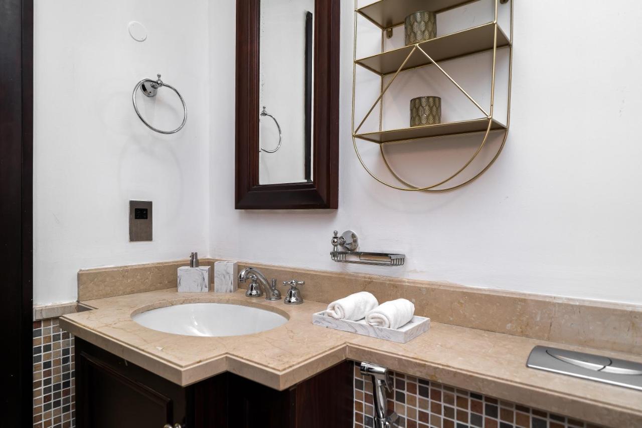 Durrani Homes - Old Town Lux 1 Bed Besides Dubai Mall エクステリア 写真