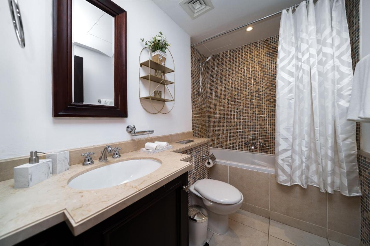 Durrani Homes - Old Town Lux 1 Bed Besides Dubai Mall エクステリア 写真